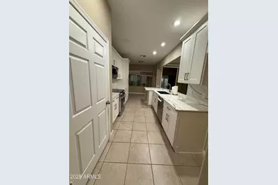 10910 W Laurelwood Lane, Avondale, AZ 85392 - Photo 10