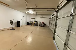 10910 W Laurelwood Ln, Avondale, AZ 85392 - Photo 34