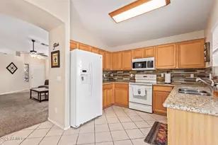 14805 W Caribbean Ln, Surprise, AZ 85379 - Photo 10