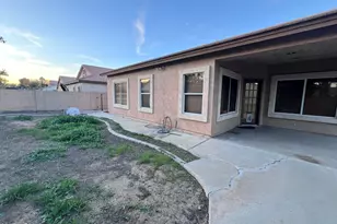 1961 E Shannon St, Gilbert, AZ 85295 - Photo 26