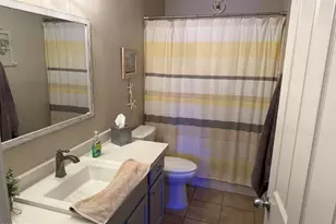 9254 W Lone Cactus Dr, Peoria, AZ 85382 - Photo 10