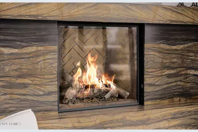 2 Biltmore Estate #207, Phoenix, AZ 85016 - Photo 4