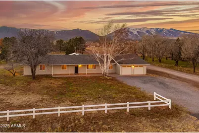 8230 Koch Field Road, Flagstaff, AZ 86004 - Photo 1