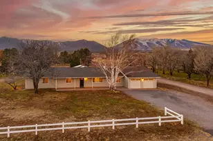 8230 Koch Field Rd, Flagstaff, AZ 86004 - Photo 1