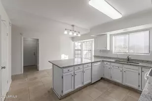 10428 N 53rd Dr, Glendale, AZ 85302 - Photo 10