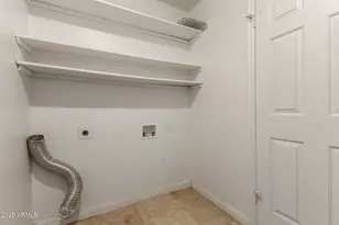 10428 N 53rd Dr, Glendale, AZ 85302 - Photo 32