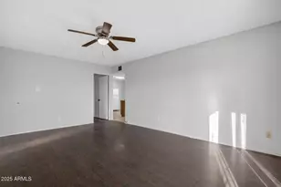 7649 W Mitchell Dr, Phoenix, AZ 85033 - Photo 4