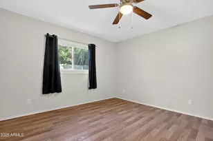 7649 W Mitchell Dr, Phoenix, AZ 85033 - Photo 10