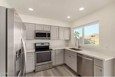 18406 N 55th Avenue, Glendale, AZ 85308 - Photo 12