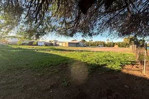 1816 North 25th Pl, Phoenix, AZ 85008 - Photo 1