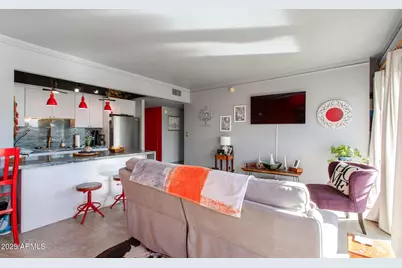 4750 N Central Avenue #3J, Phoenix, AZ 85012 - Photo 4