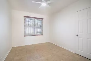 1728 W Avalon Dr, Phoenix, AZ 85015 - Photo 18