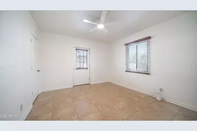 1728 W Avalon Drive, Phoenix, AZ 85015 - Photo 14