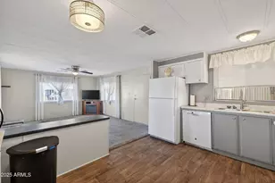 201 S Greenfield Rd, Mesa, AZ 85206 - Photo 14