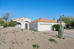 14239 N Edgeworth Dr, Fountain Hills, AZ 85268 - Photo 28