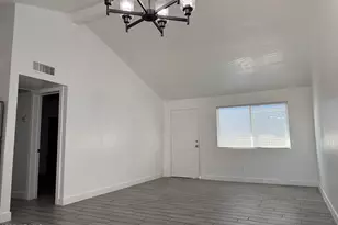 13221 North 21st Pl, Phoenix, AZ 85022 - Photo 2
