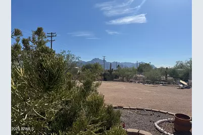 851 E Junction Street, Apache Junction, AZ 85119 - Photo 8