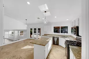 16631 S 37th St, Phoenix, AZ 85048 - Photo 2