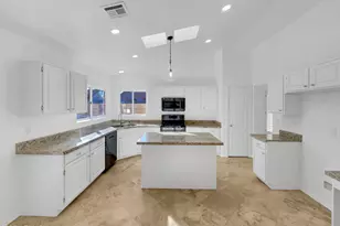 16631 S 37th St, Phoenix, AZ 85048 - Photo 10