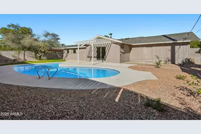 8725 E Coronado Road, Scottsdale, AZ 85257 - Photo 38