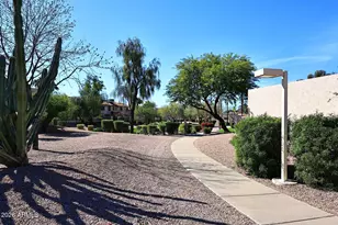 10949 E Hope Dr, Scottsdale, AZ 85259 - Photo 36