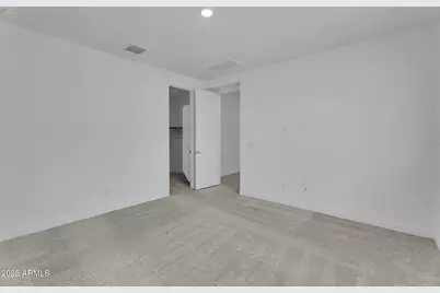 19948 W Flower Street, Buckeye, AZ 85396 - Photo 32