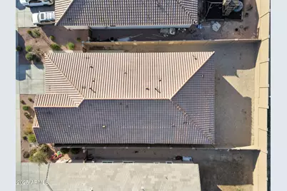 19948 W Flower Street, Buckeye, AZ 85396 - Photo 8