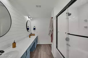 2345 W Shawnee Dr, Chandler, AZ 85224 - Photo 10