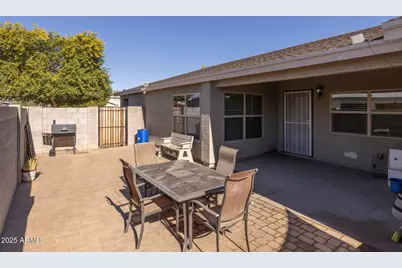 129 W Ian Drive, Phoenix, AZ 85041 - Photo 18