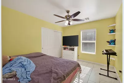 129 W Ian Drive, Phoenix, AZ 85041 - Photo 12