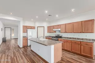 206 W Hawaii Dr, Casa Grande, AZ 85122 - Photo 12