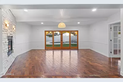 5328 E Pinchot Avenue, Phoenix, AZ 85018 - Photo 12