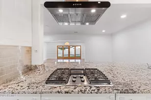 5328 E Pinchot Ave, Phoenix, AZ 85018 - Photo 6