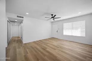 7026 W Jenan Dr, Peoria, AZ 85345 - Photo 6