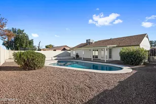 7026 W Jenan Dr, Peoria, AZ 85345 - Photo 28