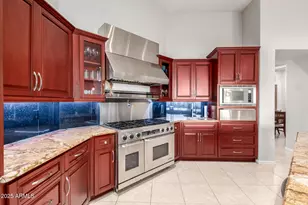 8751 E Menlo Cir, Mesa, AZ 85207 - Photo 14