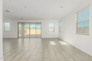 9208 W Sells Dr, Phoenix, AZ 85037 - Photo 8