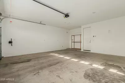 9208 W Sells Drive, Phoenix, AZ 85037 - Photo 32