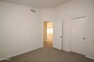 4520 E Wildwood Dr, Phoenix, AZ 85048 - Photo 14