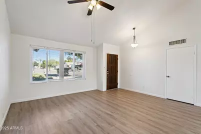 4915 E Everett Drive, Scottsdale, AZ 85254 - Photo 16