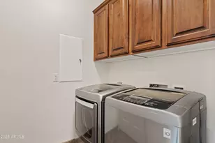 2662 S Springwood Blvd, Mesa, AZ 85209 - Photo 24