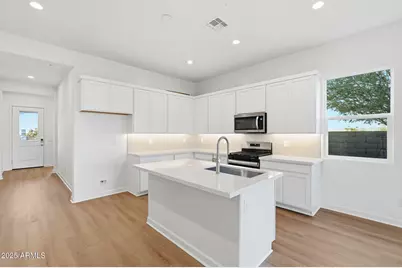 17927 W Long Lake Road, Goodyear, AZ 85338 - Photo 4