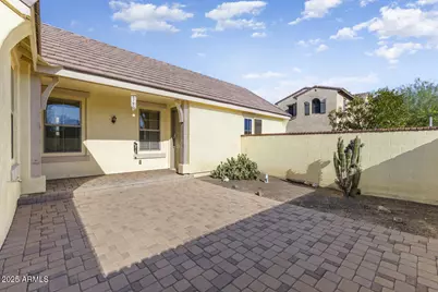 15384 W Dahlia Drive, Surprise, AZ 85379 - Photo 36