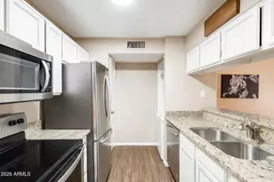 30 E Brown Rd, Mesa, AZ 85201 - Photo 4