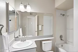 555 N May St, Mesa, AZ 85201 - Photo 2