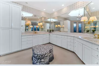 5225 N 46th Street, Phoenix, AZ 85018 - Photo 24