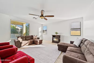 22341 N 79th Drive, Peoria, AZ 85383 - Photo 8