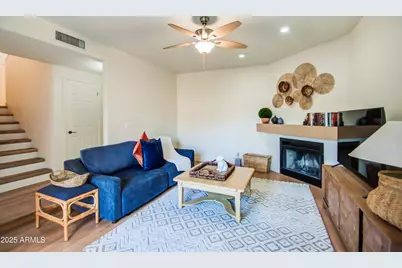 5640 E Bell Road #1010, Scottsdale, AZ 85254 - Photo 10