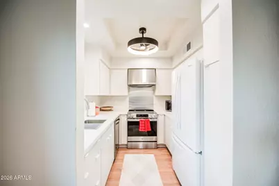5640 E Bell Road #1010, Scottsdale, AZ 85254 - Photo 10