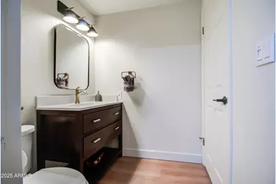 5640 E Bell Road #1010, Scottsdale, AZ 85254 - Photo 16